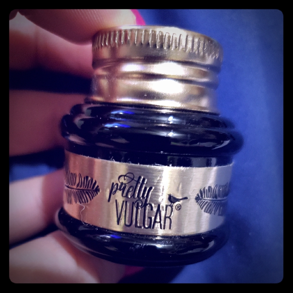 Pretty vulgar the ink 01 blacklist